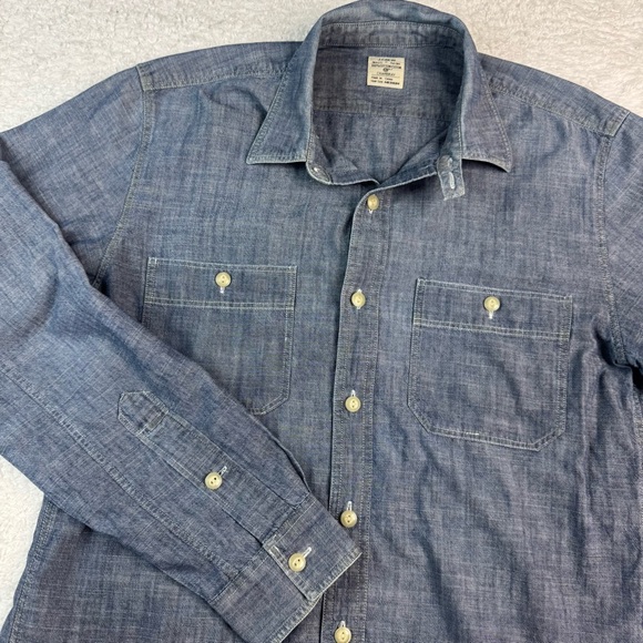 J Crew Chambray Shirt Mens Medium Lightweight Cotton Button Up Workshirt - Picture 1 of 9